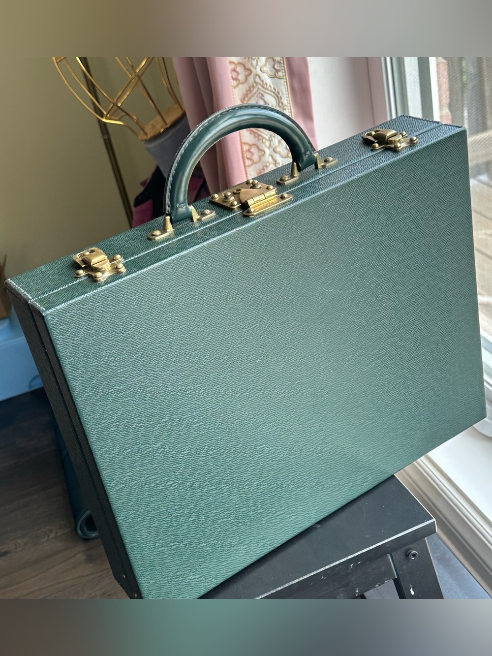 Louis Vuitton "President" Attaché Case in green Taïga leather and gold hardware